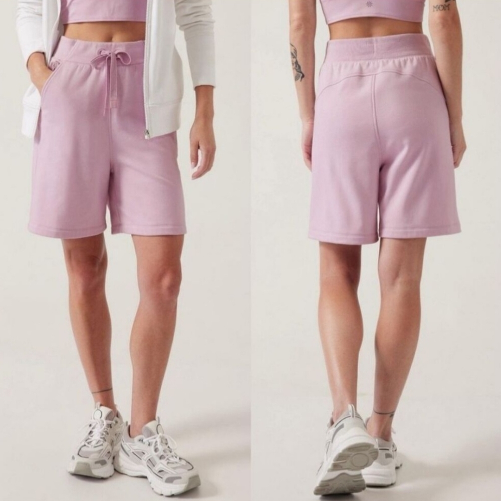 Athleta Triumph Sweatshorts - Purple‎ - Size Small